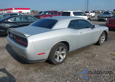 2020 Dodge Challenger Sxt z USA, uszkodzony, nr VIN 2C3CDZAG9LH214488